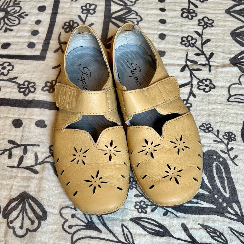 Propet Leather Slip-ons. Size 8. Yellow